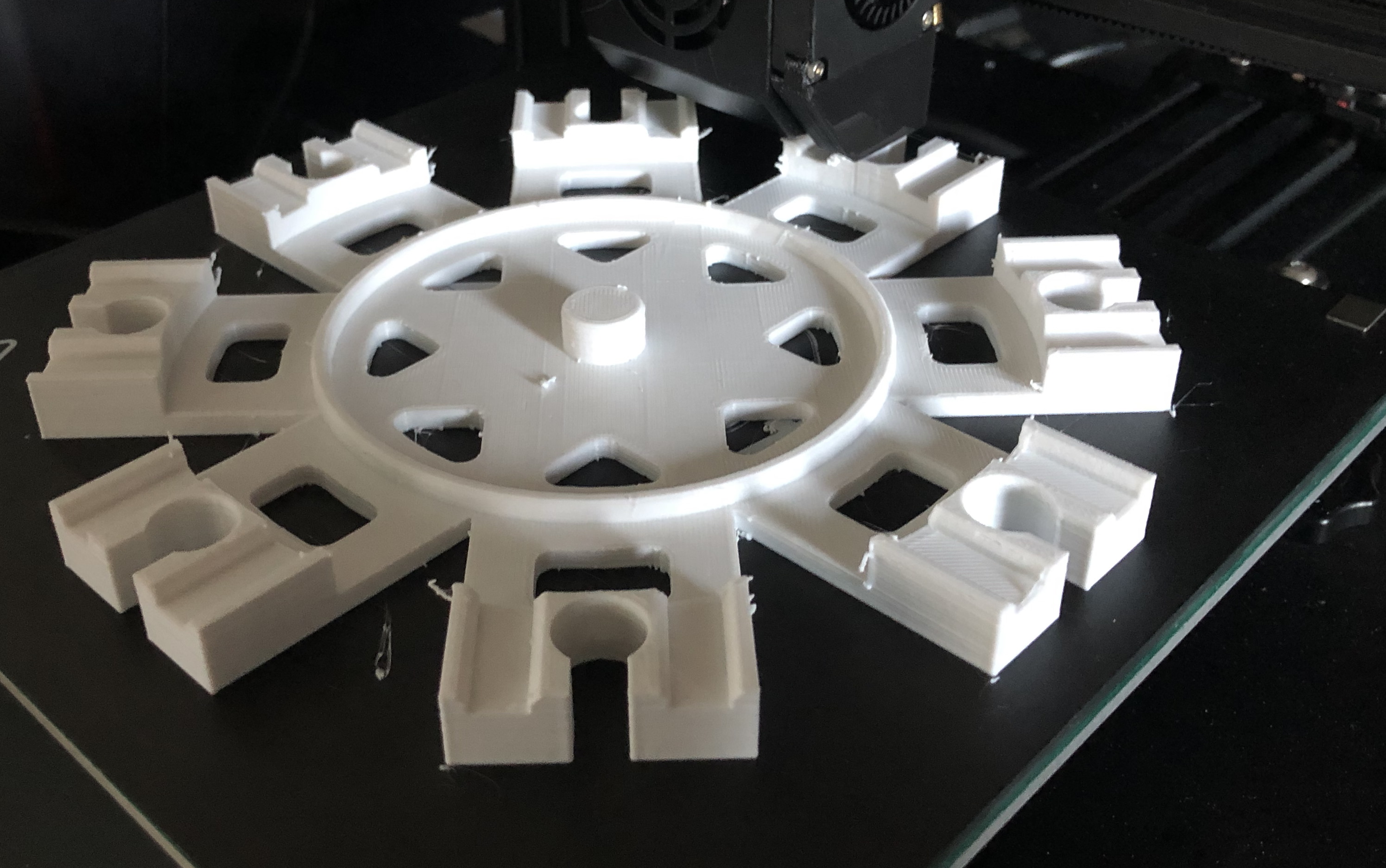 Stringing, blobs and underextrusion: When in doubt, change your filament