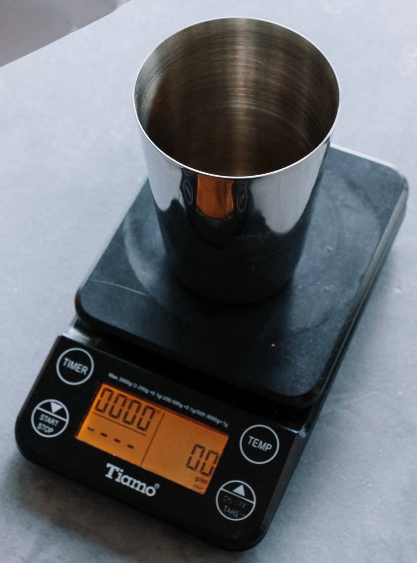 Strain gauge in a kitchen scale